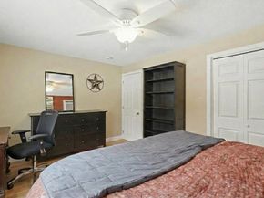 70 Washington Park Dr 6, Andover MA 01810