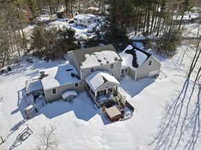 40 Fosdick, Carver MA 02330