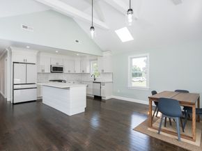 398 Plymouth St, Bridgewater MA 02324