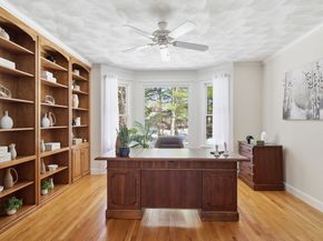 2 Pipers Gln, Andover MA 01810