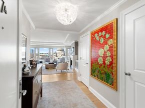 100 Belvidere Street 7A, Boston MA 02116