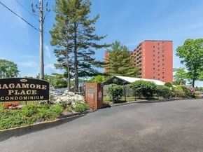 115 W Squantum St 203, Quincy MA 02171