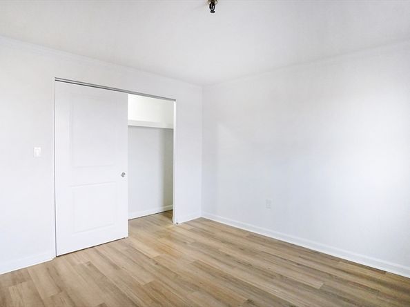 115 W Squantum St 203, Quincy MA 02171