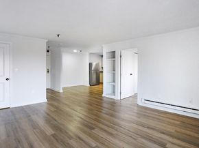 115 W Squantum St 203, Quincy MA 02171