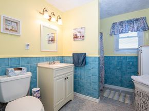189 Holyoke St, Lynn MA 01905