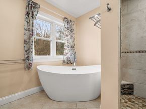 98R Walnut Street, Shrewsbury MA 01545