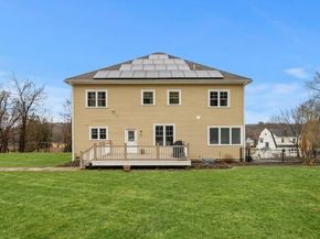 98R Walnut Street, Shrewsbury MA 01545