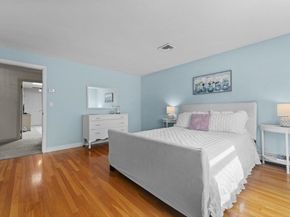 6 Tally Ho Lane, Framingham MA 01701