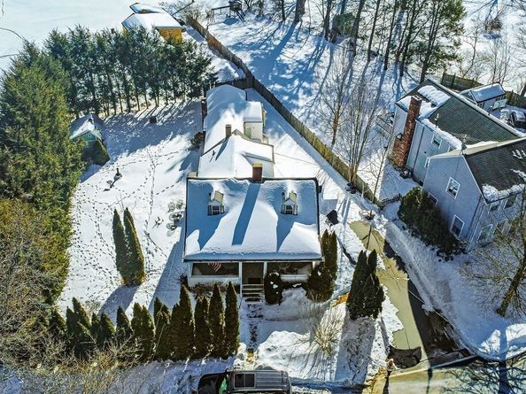 133 Ames St, Sharon MA 02067