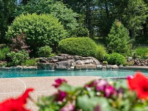 137 Lake Street, Sherborn MA 01770