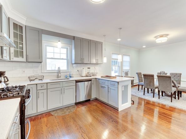 72 Main St, Quincy MA 02169