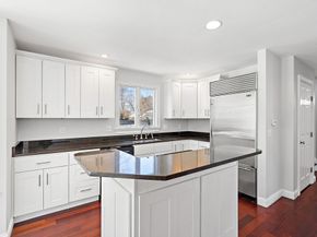 32 - 34 Thoreau Street, Concord MA 01742