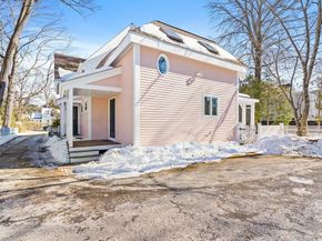 32 - 34 Thoreau Street, Concord MA 01742
