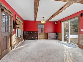 114 Chestnut St, Lunenburg MA 01462