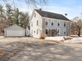 114 Chestnut St, Lunenburg MA 01462