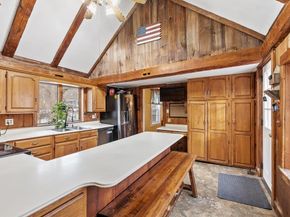 114 Chestnut St, Lunenburg MA 01462