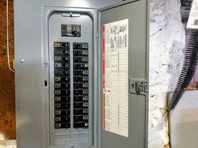 67 Saville Street, Saugus MA 01906