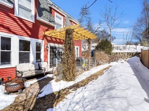 15 Lexington Ter, Waltham MA 02452