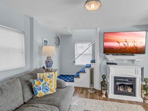 3 Bayview Street, Hull MA 02045