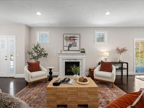 5 N. Pond Way 28, Hopkinton MA 01748