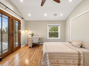 11 Evans Rd, Peabody MA 01960