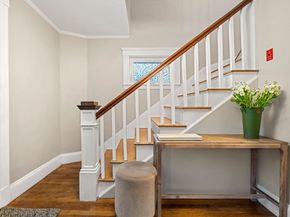 11 Evans Rd, Peabody MA 01960