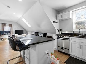 7 Ward St, Lynn MA 01902