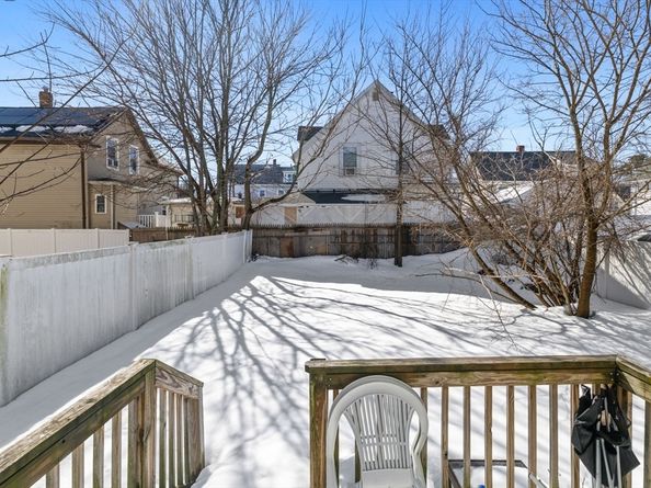 7 Ward St, Lynn MA 01902