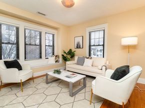 10 Washington Ave 3, Waltham MA 02453