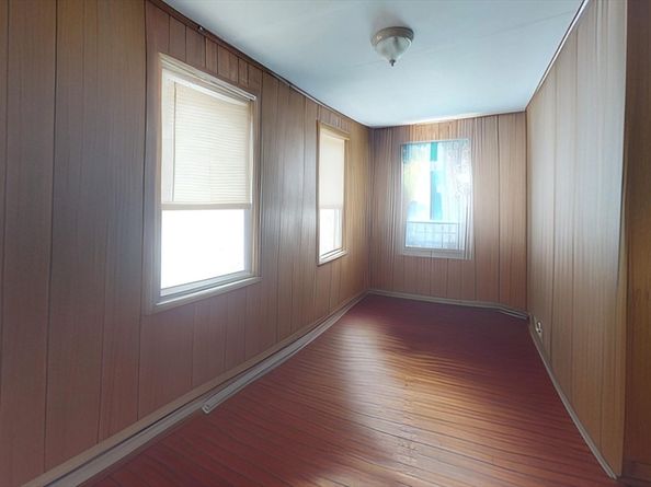 55 Canton, Fitchburg MA 01420