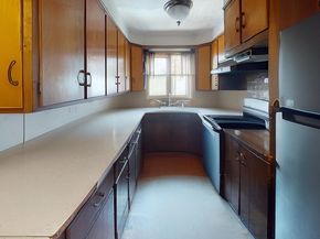 55 Canton, Fitchburg MA 01420