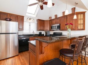 845 Plymouth St 845, Bridgewater MA 02324