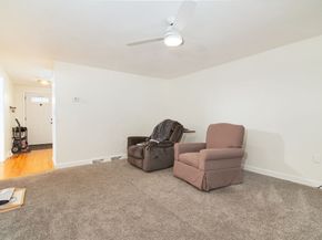 845 Plymouth St 845, Bridgewater MA 02324