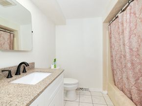 845 Plymouth St 845, Bridgewater MA 02324