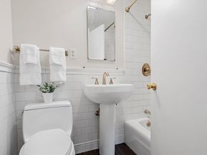 802 E 3rd St 3, Boston MA 02127