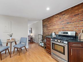 802 E 3rd St 3, Boston MA 02127