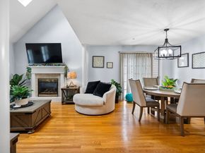 107 Meadow Ln 107, Randolph MA 02368