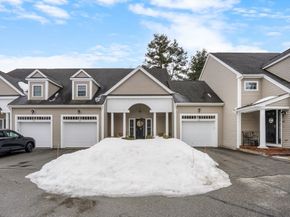 107 Meadow Ln 107, Randolph MA 02368