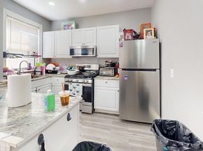 17-23 Palmer St, Salem MA 01970