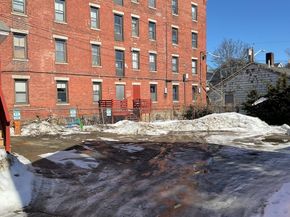 17-23 Palmer St, Salem MA 01970