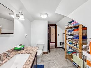 19 Moore St, Winthrop MA 02152