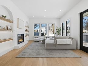 156 Langley Rd 156, Newton MA 02459