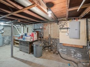 70 Wyman St, Lynn MA 01905