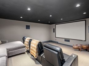 4 Claybrook Rd, Dover MA 02030