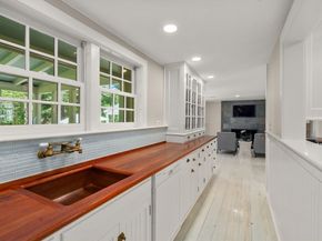 4 Claybrook Rd, Dover MA 02030