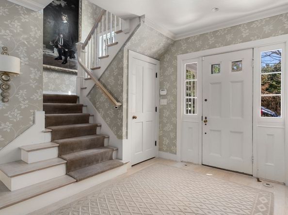 4 Claybrook Rd, Dover MA 02030