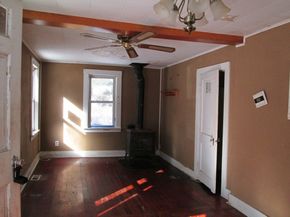 433 Putnam Hill Road, Sutton MA 01590