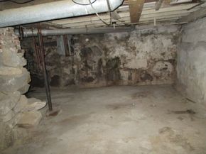 433 Putnam Hill Road, Sutton MA 01590