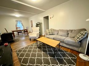 12 C St, Douglas MA 01516