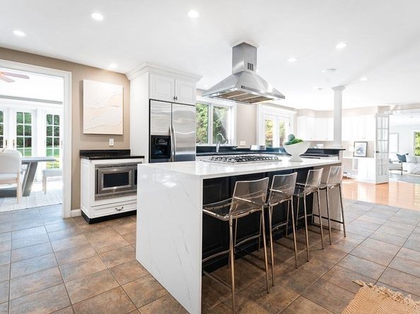 10 Stop River Rd, Norfolk MA 02056